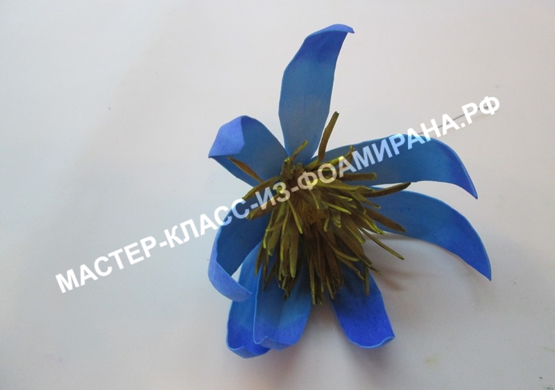 Цветок лотоса из фоамирана, фото