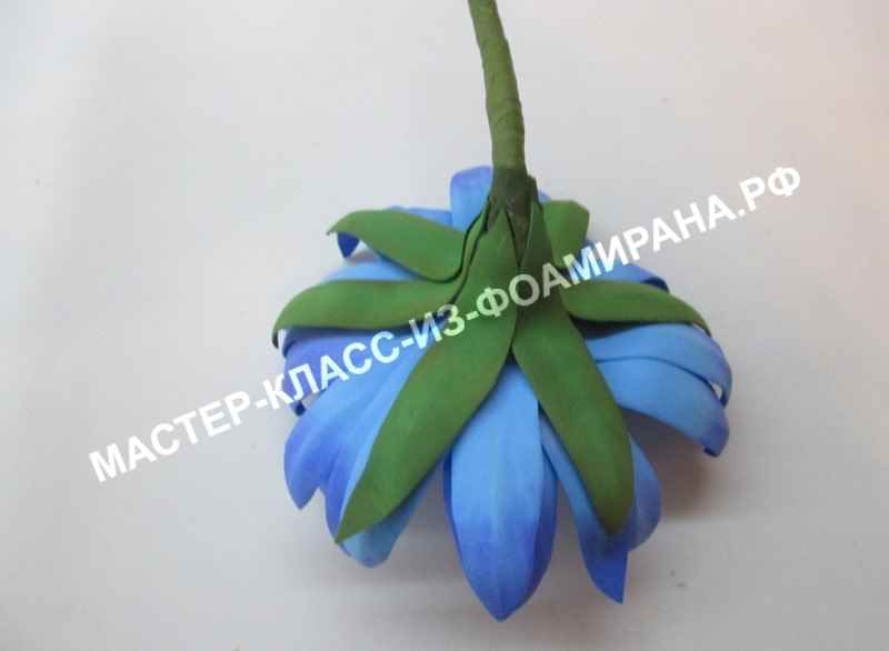 Цветок лотоса из фоамирана, фото